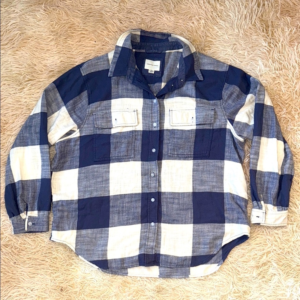 American Eagle Outfitters Navy and Cream Plaid Boyfriend Shirt - L